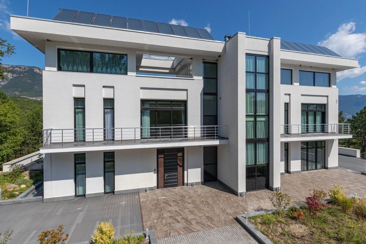 WhatsApp Image 2025-07-28 at 11.08.58 (2)